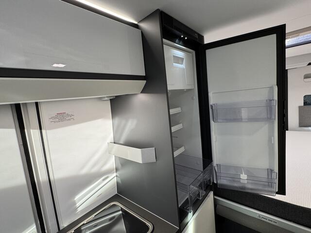 Adria Twin Supreme 640 SGX 160 pk AUTOMAAT 9-T