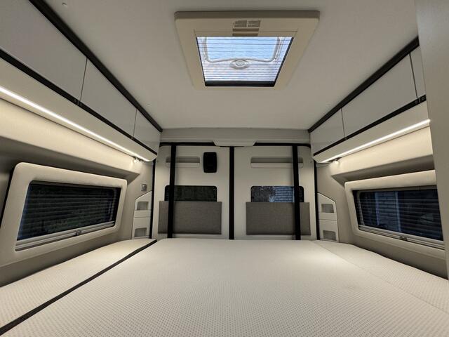 Adria Twin Supreme 640 SGX 160 pk AUTOMAAT 9-T