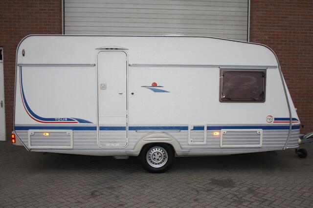 TEC 490 P1 Stapel Bed, Midden Keuken, Trein