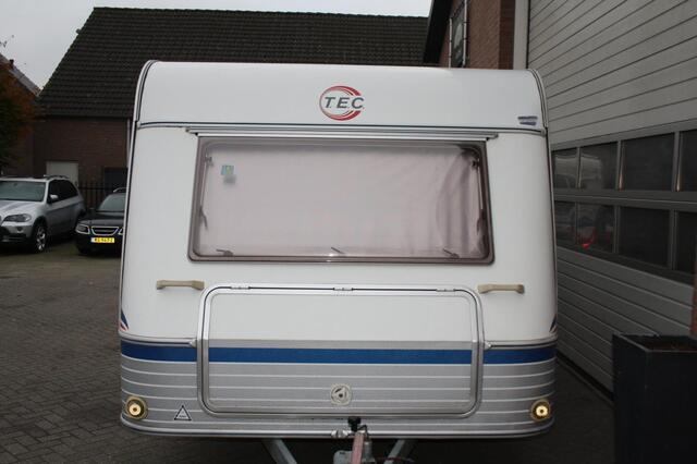 TEC 490 P1 Stapel Bed, Midden Keuken, Trein