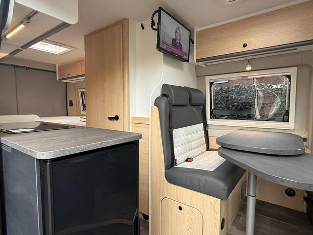 Dethleffs Sunlight Cliff 640 Aut.-Enkele bedden-1e