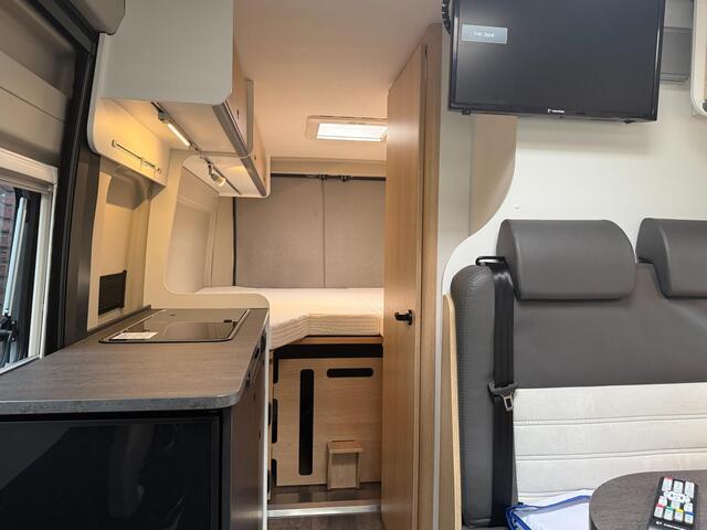 Dethleffs Sunlight Cliff 640 Aut.-Enkele bedden-1e