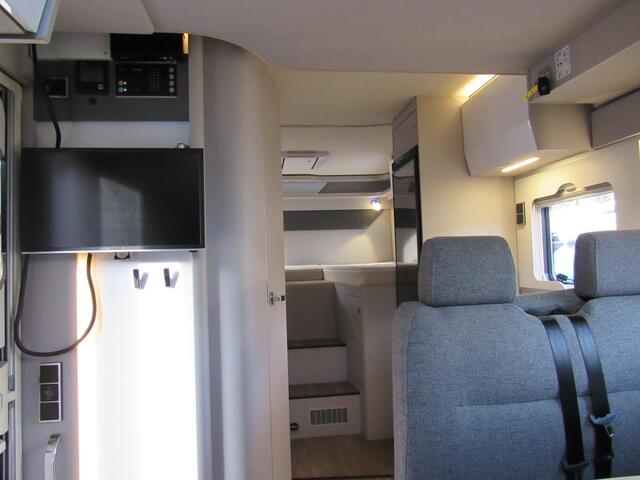 Hymer T585s Mercedes Aut.bj2022 Enkele Bedden+
