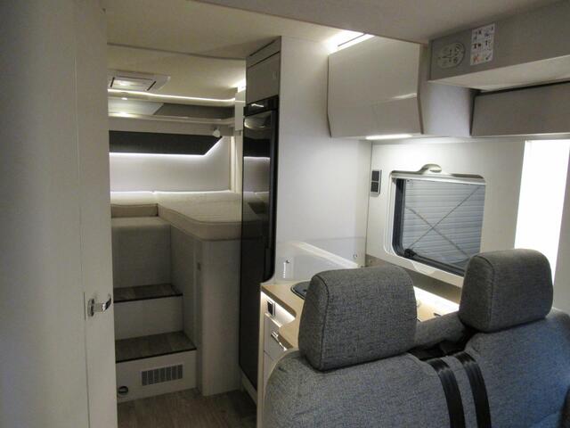 Hymer T585s Mercedes Aut.bj2022 Enkele Bedden+