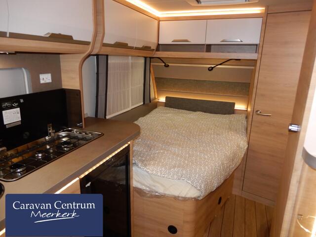 Knaus Sudwind Black Selection 450 FU VOORDEELP