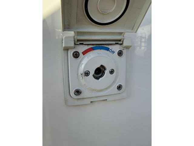 Mobilvetta KEA M76 lengte en alkoof bed 2x airco