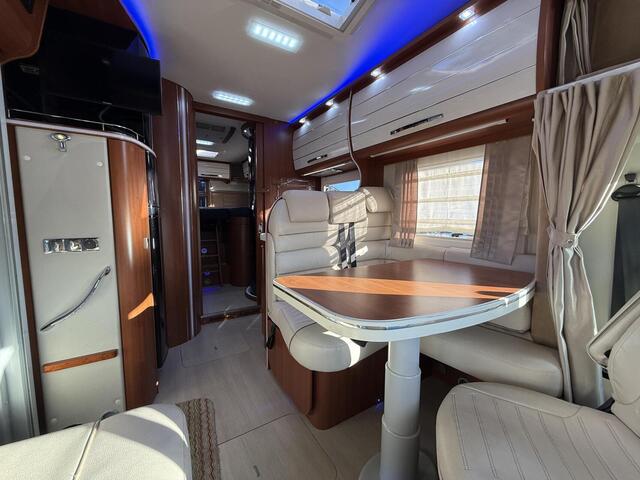 Mobilvetta KEA M76 lengte en alkoof bed 2x airco