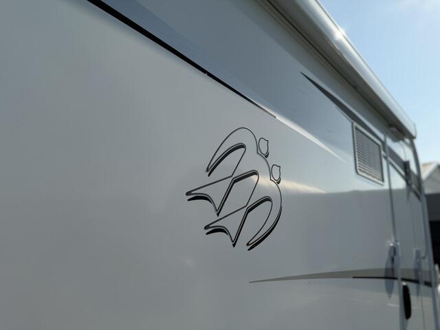 Knaus SKY TI 700 MEG SILVER SELECTION / Gratis