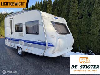 Hobby 400 SF de Luxe Vastbed Treinzit LICHTGEW