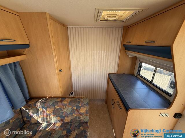 Hobby DE Luxe 440 incl voortent