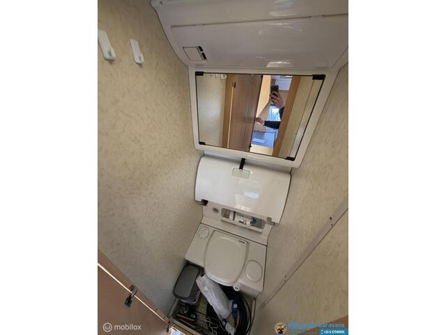Hobby DE Luxe 440 incl voortent