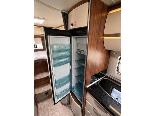 Hobby Premium T65 GE Enkele Bedden Lithium Zon