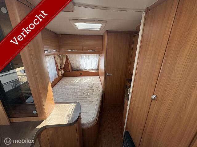 Hobby 460 Ufe De Luxe met Deeltent, Luifel , M