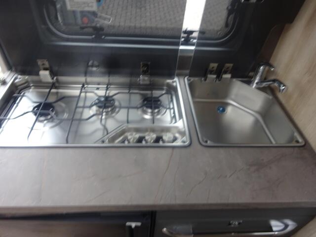 Hobby DE Luxe 460 UL
