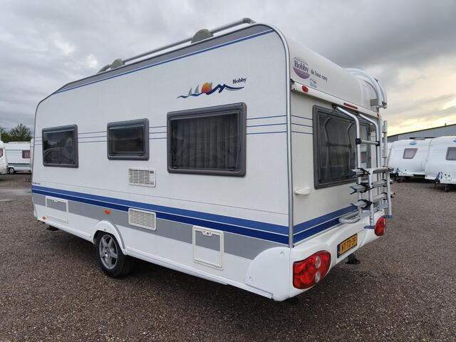 Hobby DE luxe Easy 460 UFE Mover Lengtebed Zit
