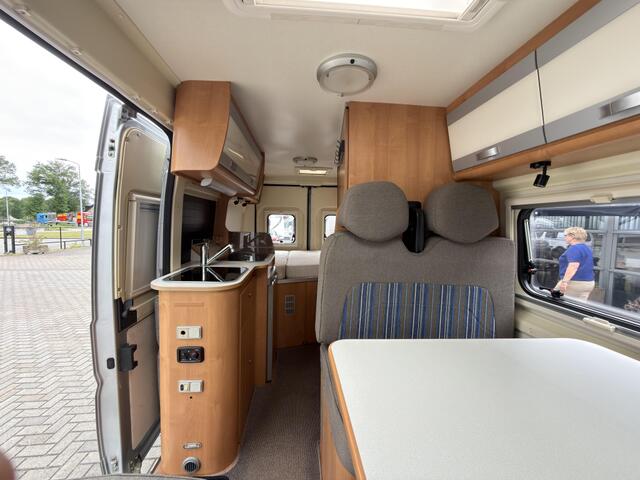Karmann Davis 595