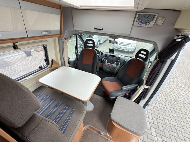 Karmann Davis 595