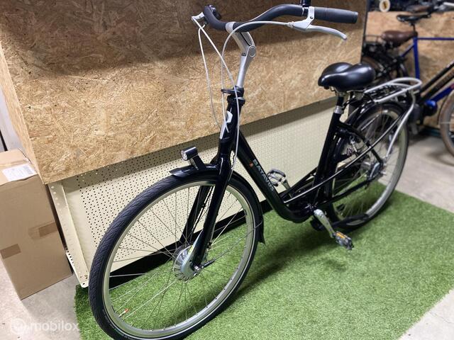 Batavus Mambo LX 2021 MOEDERFIETS 48 CM 7V