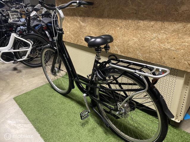 Batavus Mambo LX 2021 MOEDERFIETS 48 CM 7V
