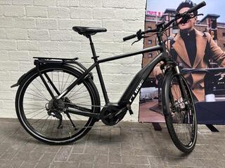 Cube Touring Hybrid Pro