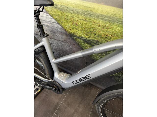 Cube Nuride 750 Elektrische trekkingfiets