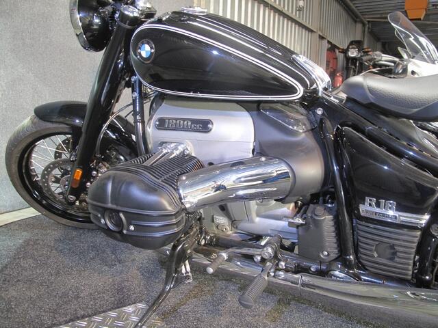 BMW R18 Bobber uitvoering, IN PRIJS VERLAAGD