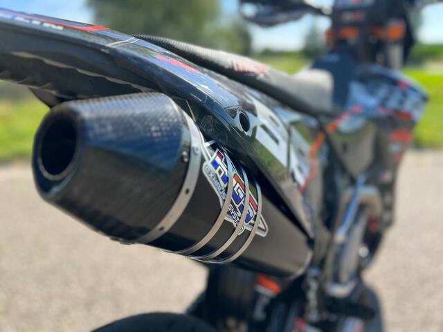 KTM 530 EXC-R Supermoto Supermotard VTR Styl
