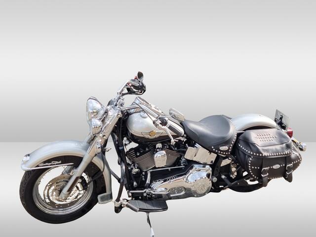 Harley Davidson FS2 Heritage Softail Classic 1450 cc | 4