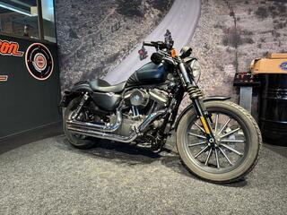 Harley Davidson XL883N Iron