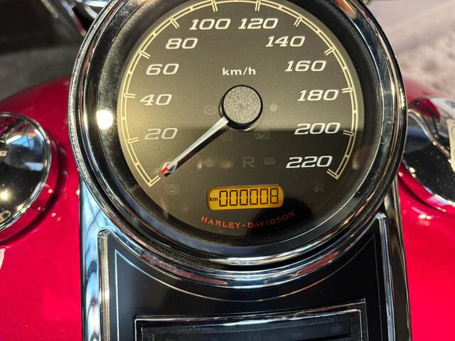 Harley Davidson Flhfb ELECTRA GLIDE HIGHW KING Custom Co