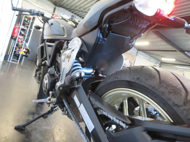 Ducati Scrambler CAFE RACER 800 PERFECT
