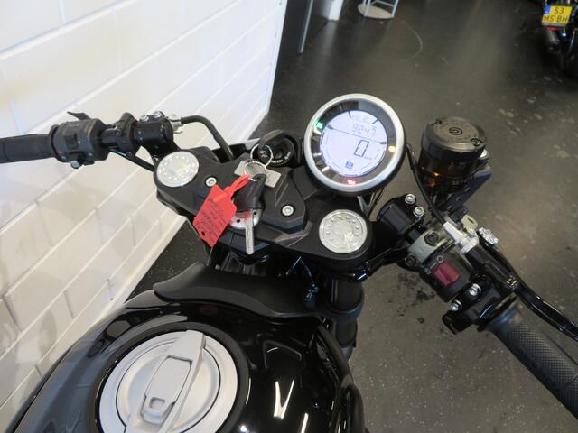 Ducati Scrambler CAFE RACER 800 PERFECT
