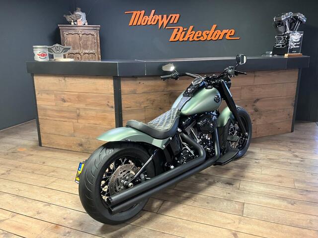 Harley Davidson FLS Softail Custom Denim Green Custom Re