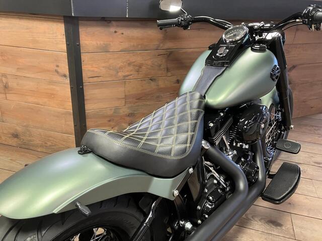 Harley Davidson FLS Softail Custom Denim Green Custom Re