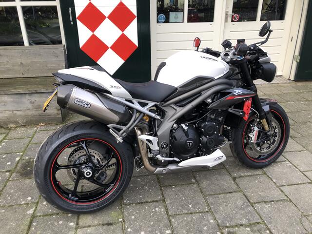 Triumph Speed TRIPLE 1050 RS ABS