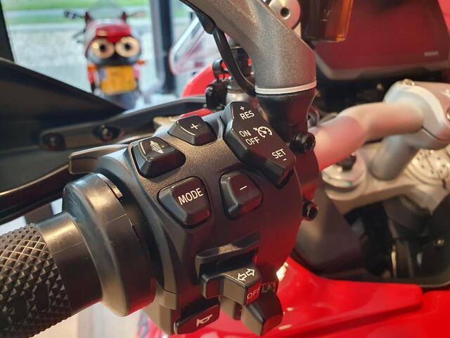 Ducati Multistrada V4 RALLY | GARANTIE