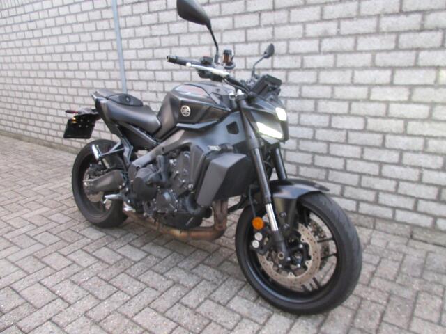 Yamaha MT-09 Y-AMT