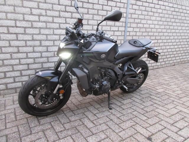 Yamaha MT-09 Y-AMT
