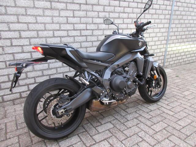 Yamaha MT-09 Y-AMT