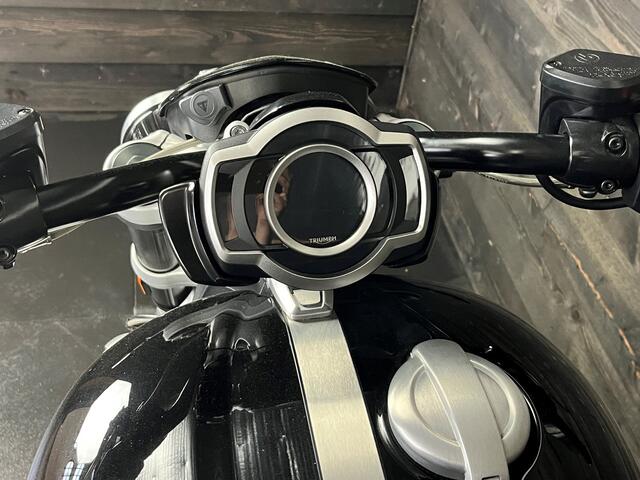 Triumph Rocket 3 R