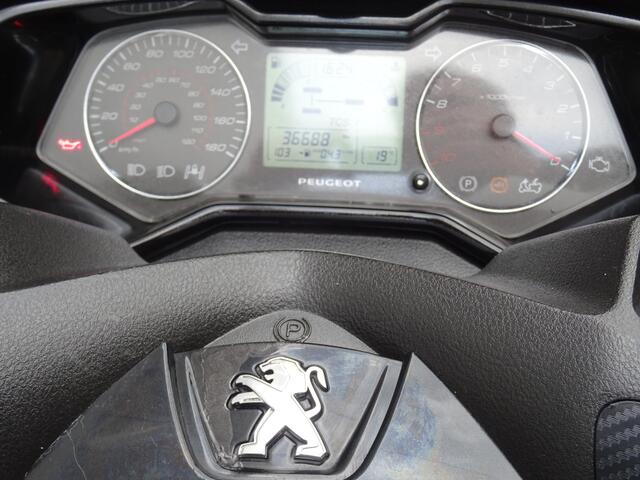 Peugeot Metropolis 400 RXR