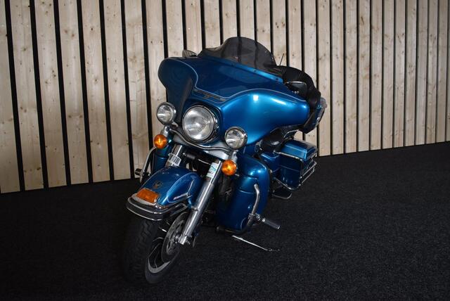 Harley Davidson Tour FLHTCU Ultra Classic 3547mijl Fish
