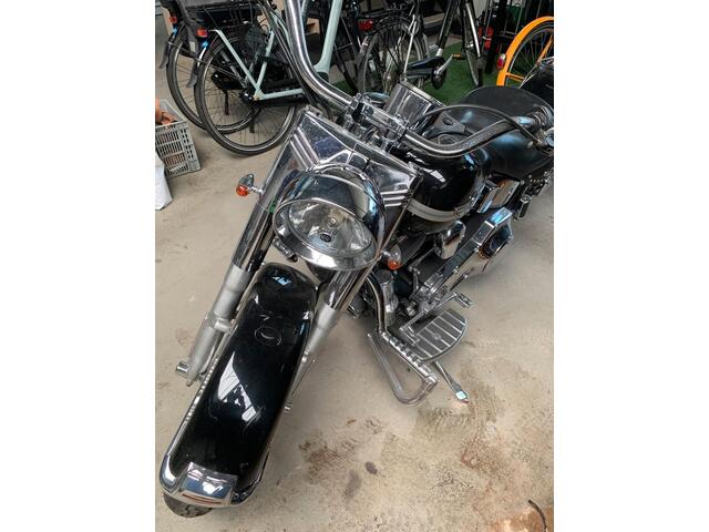 Harley Davidson Chopper 88 FLSTCI Heritage Classic 100 j