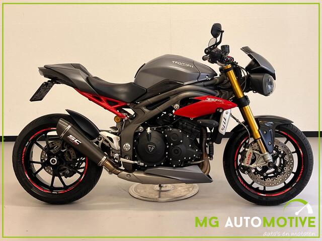 Triumph Speed Triple R | ABS | SC Project | Carb