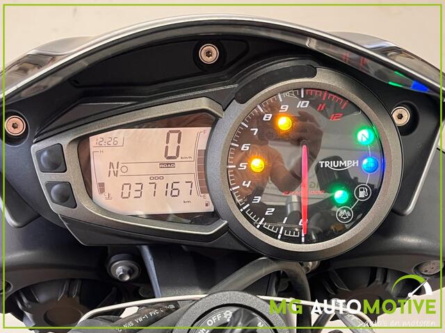 Triumph Speed Triple R | ABS | SC Project | Carb