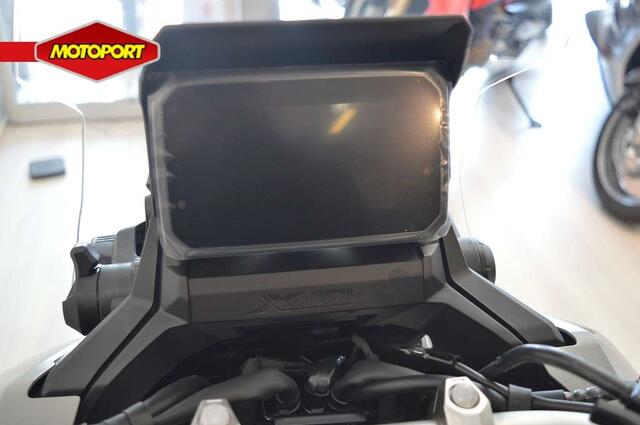 Honda X ADV 750