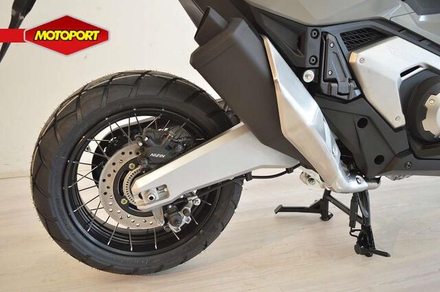 Honda X ADV 750