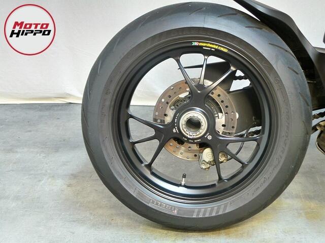 Ducati Streetfighter V4 S