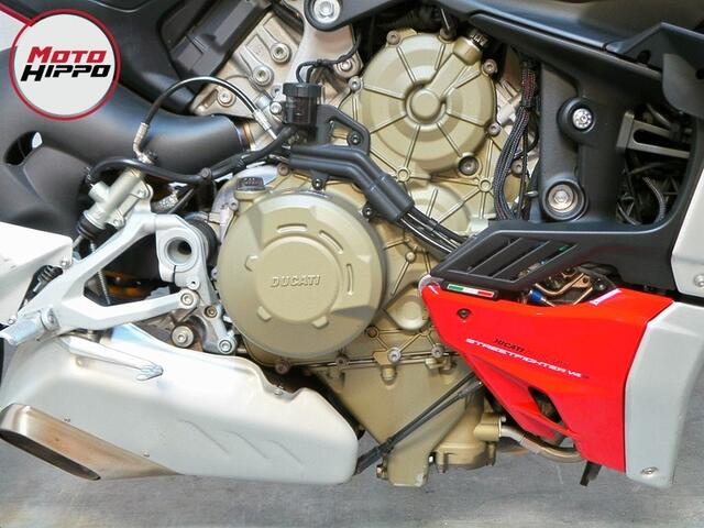 Ducati Streetfighter V4 S