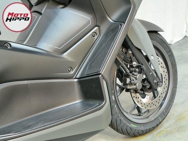 Yamaha X MAX 300